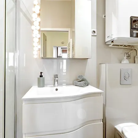 Apartment Bnbnova - Charming Near Notre-dame & Marais *