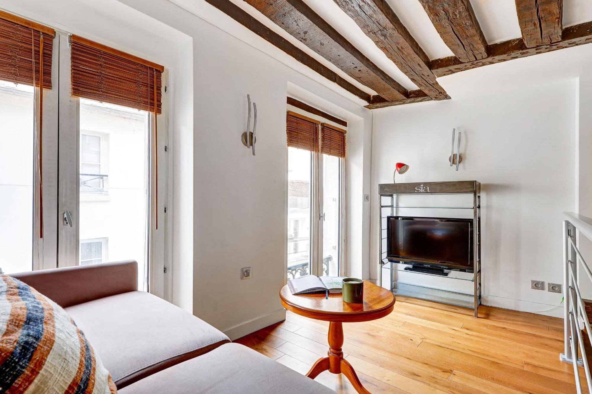 Appartamento Bnbnova - Charming Near Notre-dame & Marais Parigi